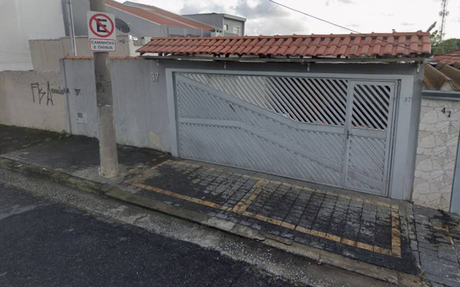 Casa em São Bernardo do Campo, Independência, Rua México, 37, SP. Área: 185m2
