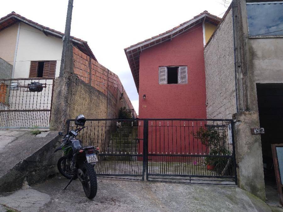 Casa em Cotia, Lageado, Rua Velho Horizonte, 194, SP. Área: 60m2