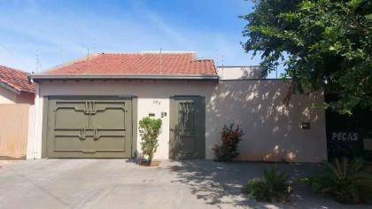 Casa em Três Lagoas, Interlagos, Rua Egydio Thome, 103, MS. Área: 0m2