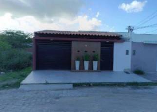 Casa em Bezerros, Francisco De Moraes Araujo Lemos, Rua Cleto Pessoa Souto Maior, 245, PE. Área: 69m2