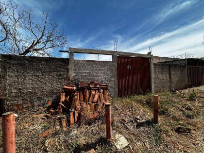 Casa em Trindade, Conjunto Residencial Araguaia, Rua Ramiro Soares, 25, GO. Área: 0m2