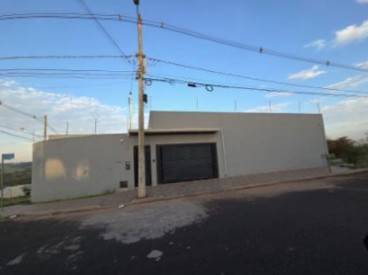 Casa em Sertãozinho, Jardim Das Araucárias, Rua Lourival Honório De Oliveira, 233, SP. Área: 0m2