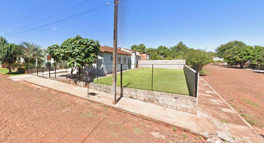 Casa em Independência, Vila Camargo, Rua Arnoldo Scholz, 183, RS. Área: 111m2