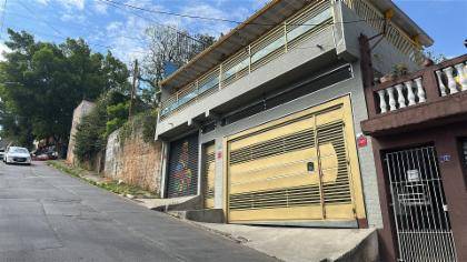 Casa em São Paulo, Jardim Peri, Rua Doutor Salles Malheiros, 22, SP. Área: 0m2
