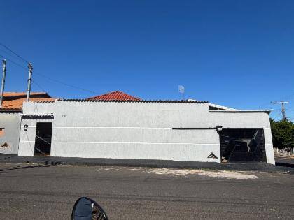 Casa em Uberlândia, Vila Presidente Roosevelt, Rua Promotor Oswaldo Afonso Borges, 620, MG. Área: 0m2