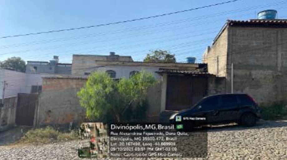Casa em Divinópolis, Jardim Dona Quita, Rua Antônio Morato De Faria, 101, MG. Área: 40m2