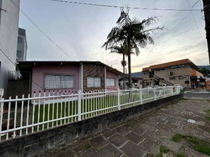Casa em Osório, Centro, Rua Barão Do Triunfo, 1295, RS. Área: 174m2