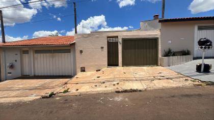 Casa em Jaú, Jardim Cila De Lúcio Bauab, Rua Albertino Arrielo, 179, SP. Área: 0m2