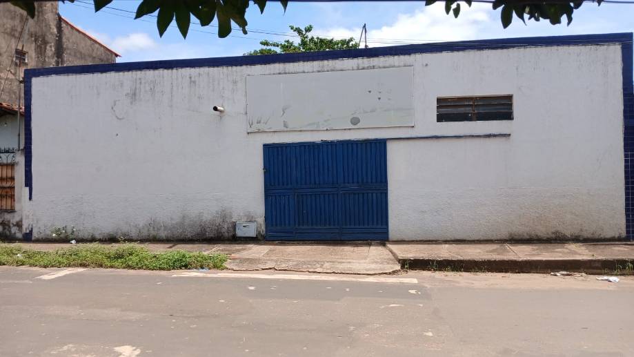 Comercial em Nova Imperatriz