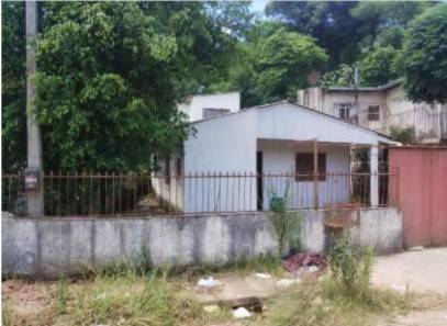 Casa em Viamão, Santa Isabel, Rua Nossa Senhora Aparecida, 35, RS. Área: 129m2