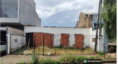 Casa em Sorocaba, Jardim São Carlos, Rua Professor Magalhães De Noronha, 106, SP. Área: 0m2