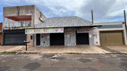 Prédio em Bauru, Parque Roosevelt, Rua Mariano Hernandes, 4-15, SP. Área: 0m2