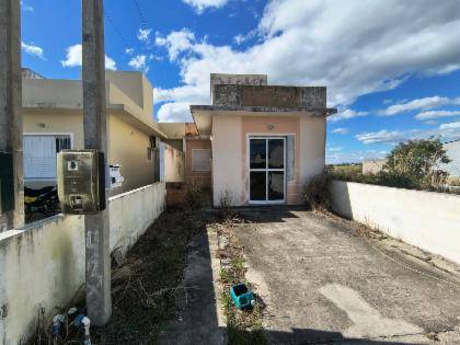 Casa à venda na Rua Um - Pelotas/RS Código: 02.27355