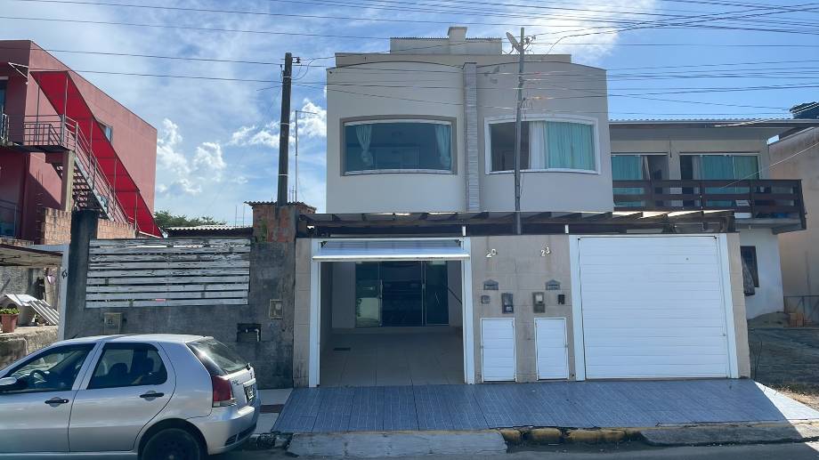 Casa em Rio Pequeno